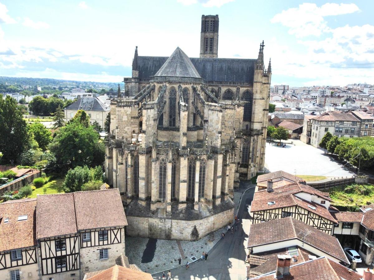 Bel Appartement En Plein Centre Ville Limoges Bagian luar foto